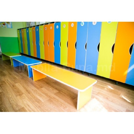 Dulapuri vestiare pentru gradinita (la comanda) Model A-5